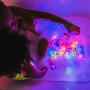 Glo Pals Blair Water-Activated Bath Toy With 6 Reusable Light-Up Cubes For Sensory Play