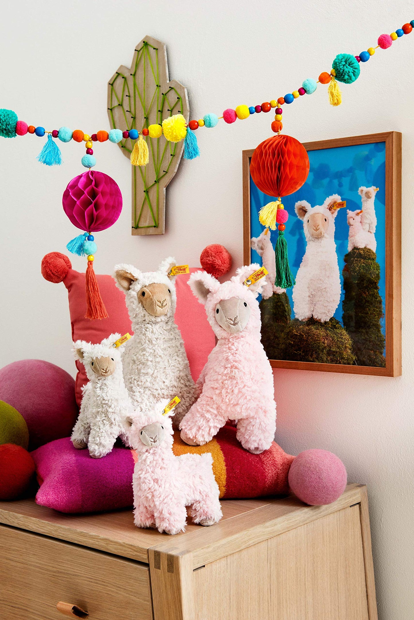 Steiff Leandro Llama enhanced Llama Stuffed Animal Llama Toys Stuffed Llama Llama Plush Cute Plushies Plushy Toy for Girls Boys and Kids Soft Cuddly Friends (Cream 7)