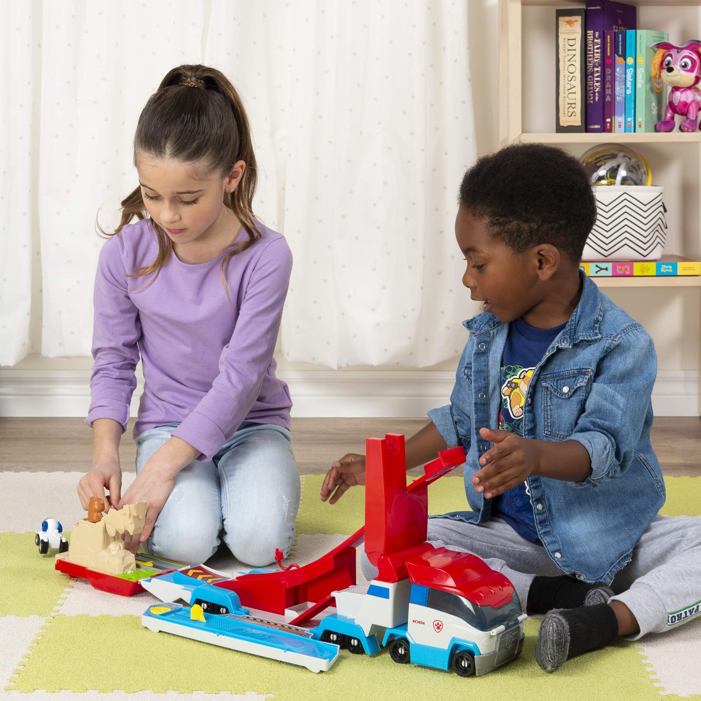 Paw Patrol, Launch N Haul Paw Patroller, Transforming 2-In-1 Track Set For True Metal Die-Cast Vehicles
