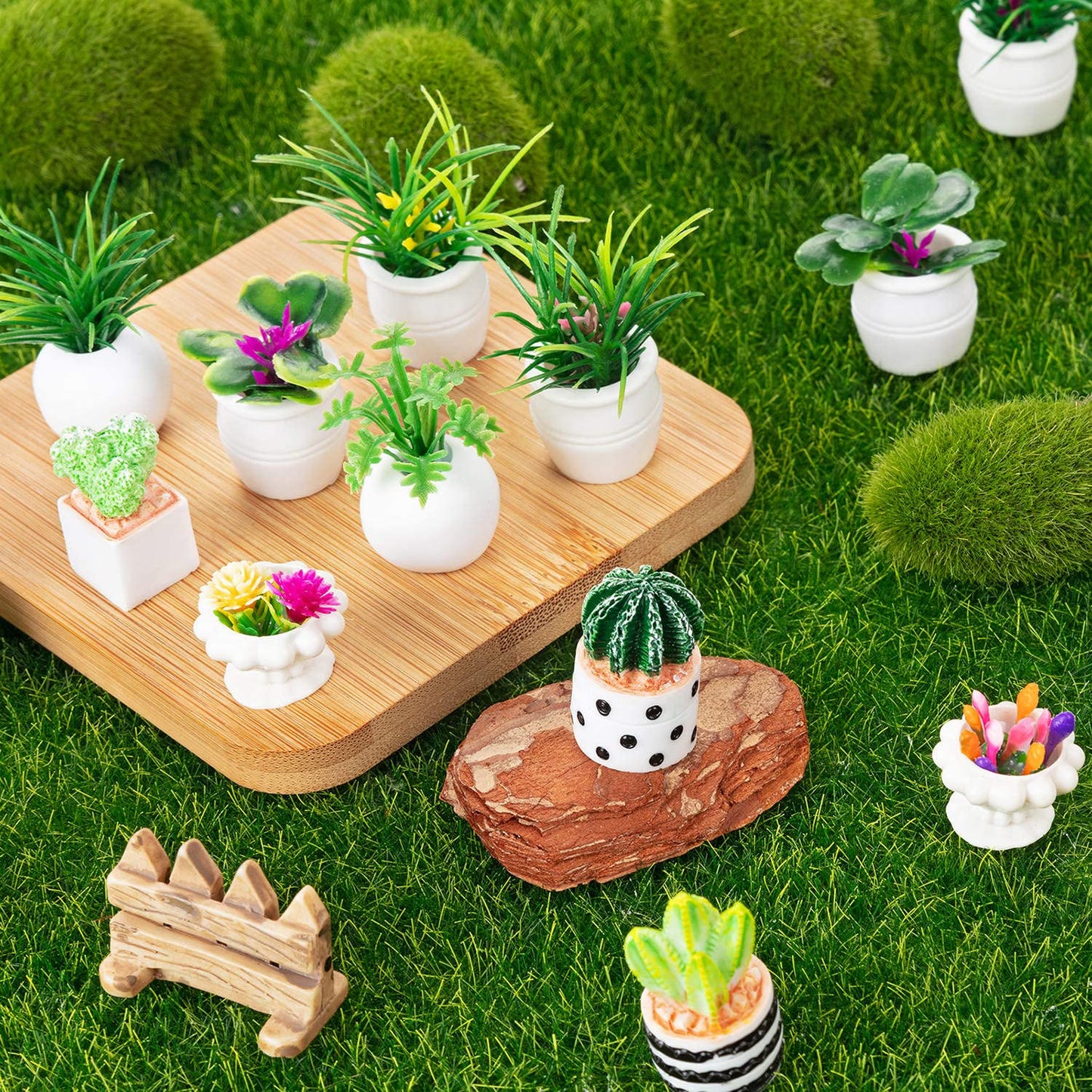 26Pcs Miniature Potted Plants, Mini Artificial Plants, 1:12 Scale Doll House Accessories, Suitable for Dollhouse Decoration, Chr