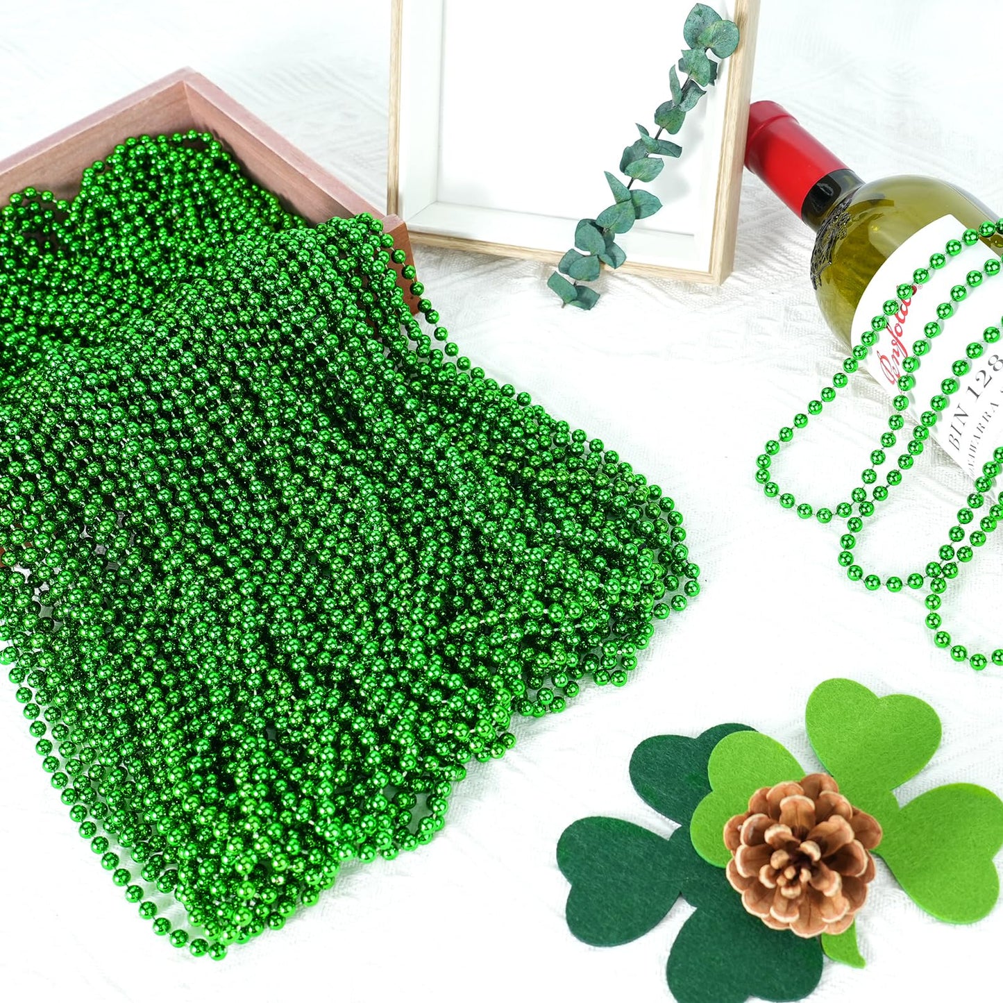 100 PCS St. Patricks Day Beads Necklace, 33'' Green Mardi Gras Beads Necklaces Christmas Necklaces Irish Saint Patricks Necklace