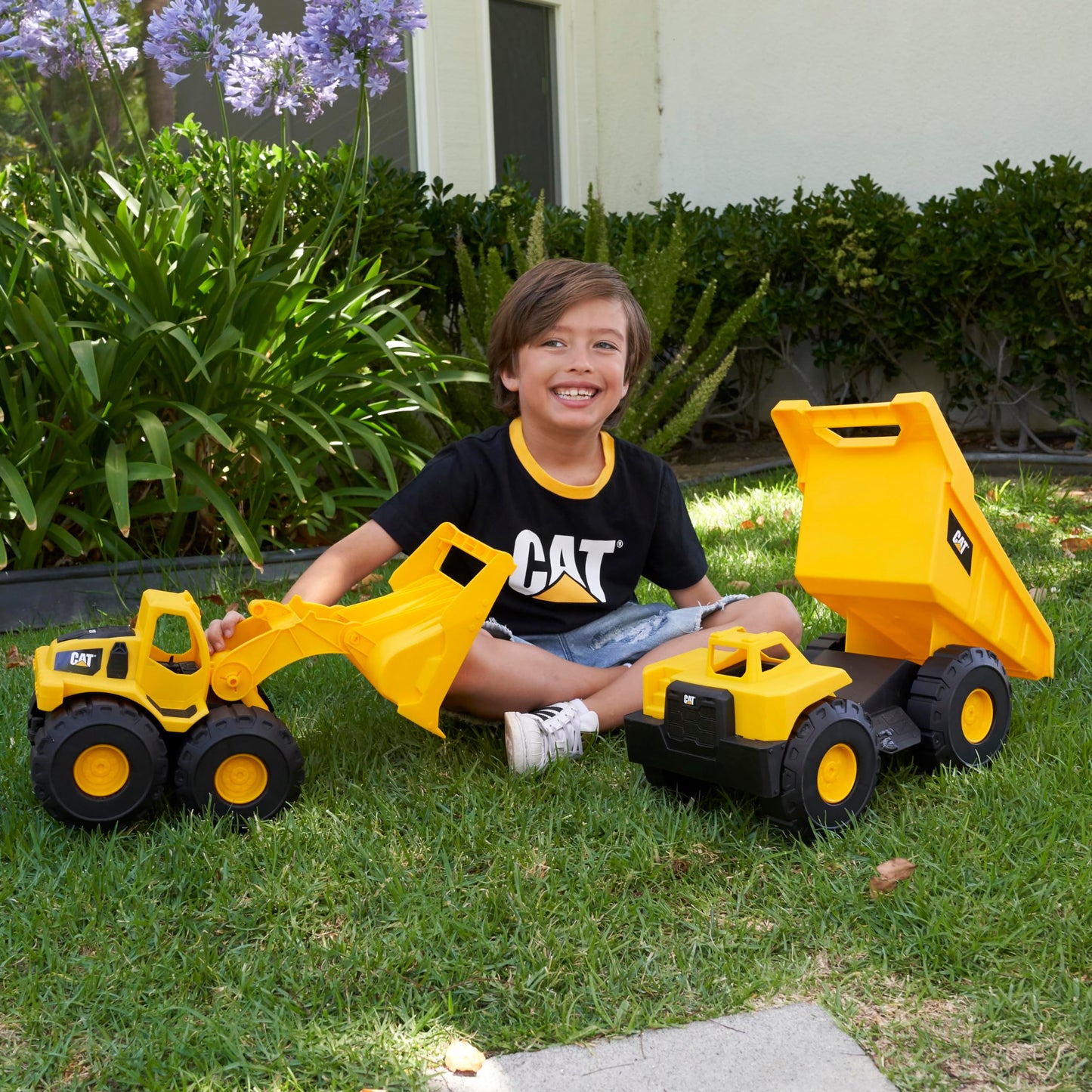 CAT Construction Toys, Tough Rigs 15'' Dump Truck & Loader Set Toys 2 Pack Ages 2+, Kid Powered CATerpillar Vehicle Set, Indoor