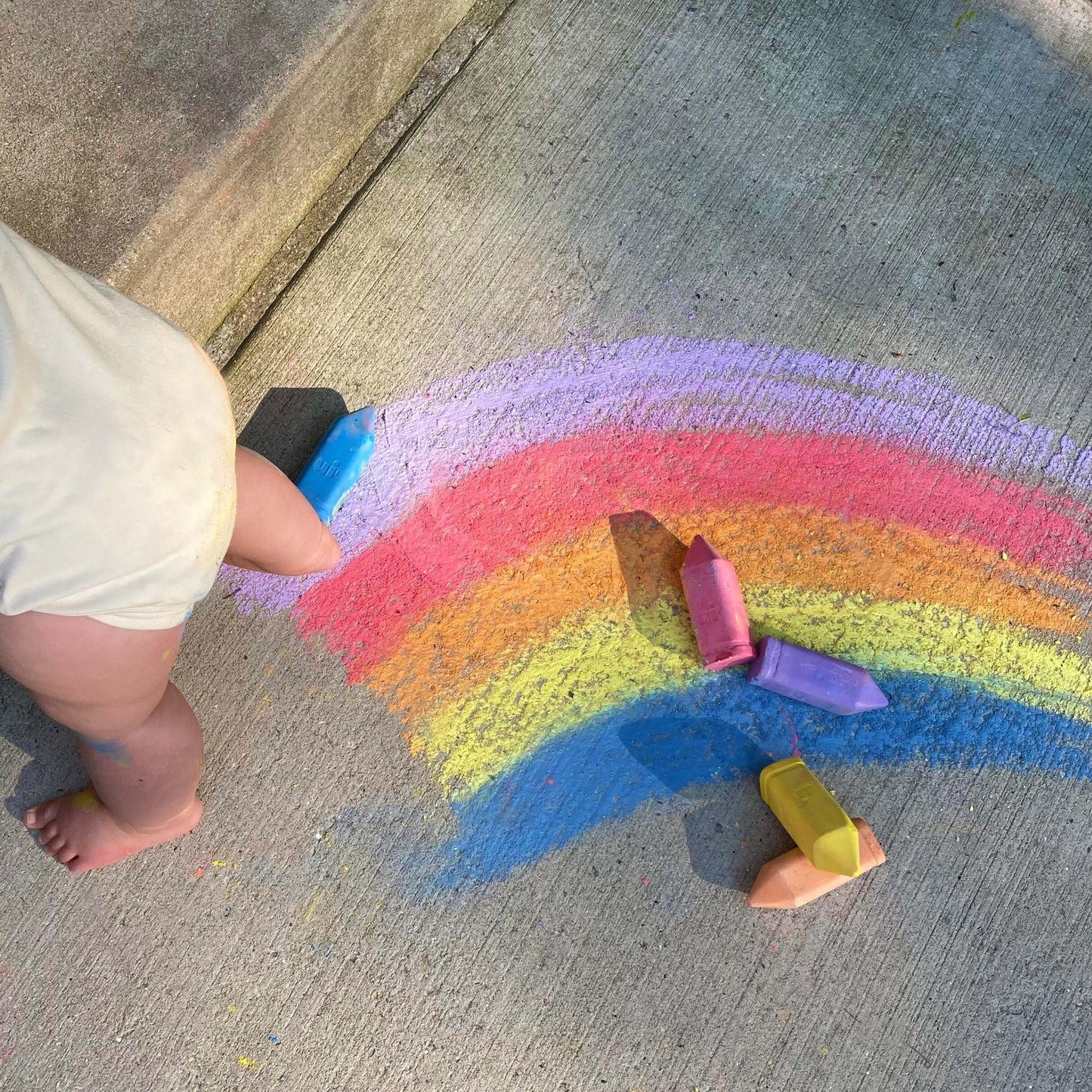 Urban Infant Non-Toxic Sidewalk Chalk For Toddlers And Kids - Washable Outdoor Jumbo Chalk - Rainbow