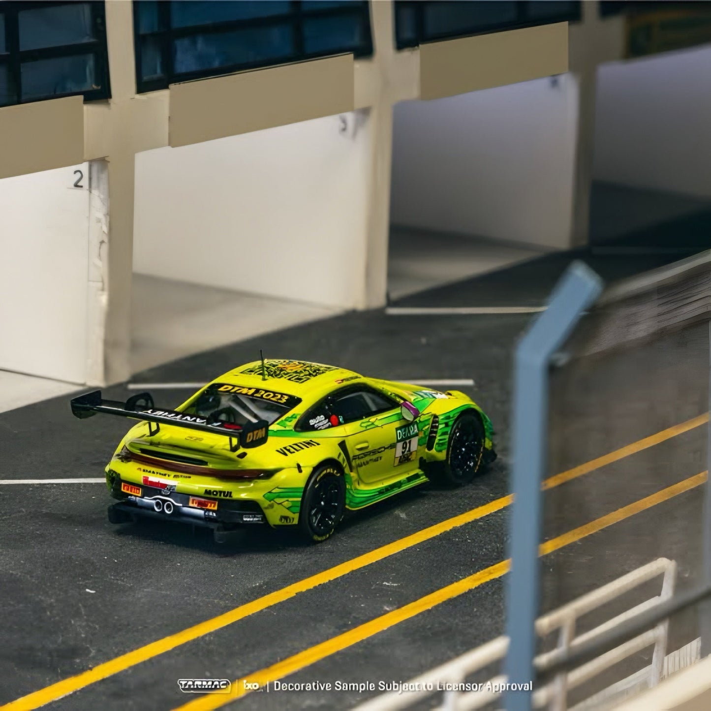 Tarmac Works IXO 1:64 Porsche 911 GT3 R Hobby64 DTM Champion 2023