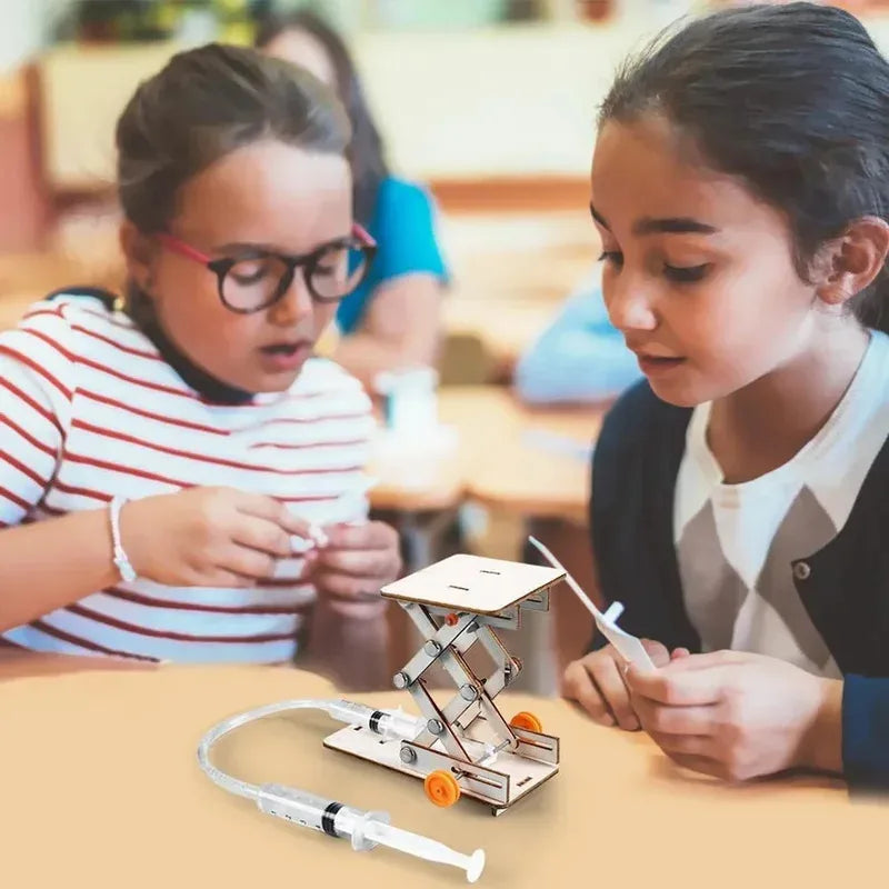 Kids Hydraulic Lift STEM Toy, DIY Physics Experiment Kit for Science Projects, Hands-On Educational Building Model for Ages 8-12