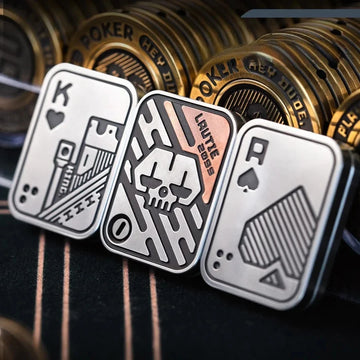 New Stress Relief Push Card Metal Fingertip EDC Poker A K King Gyro Toy for Office Adults Anti Anxiety Fidget Papa Coin