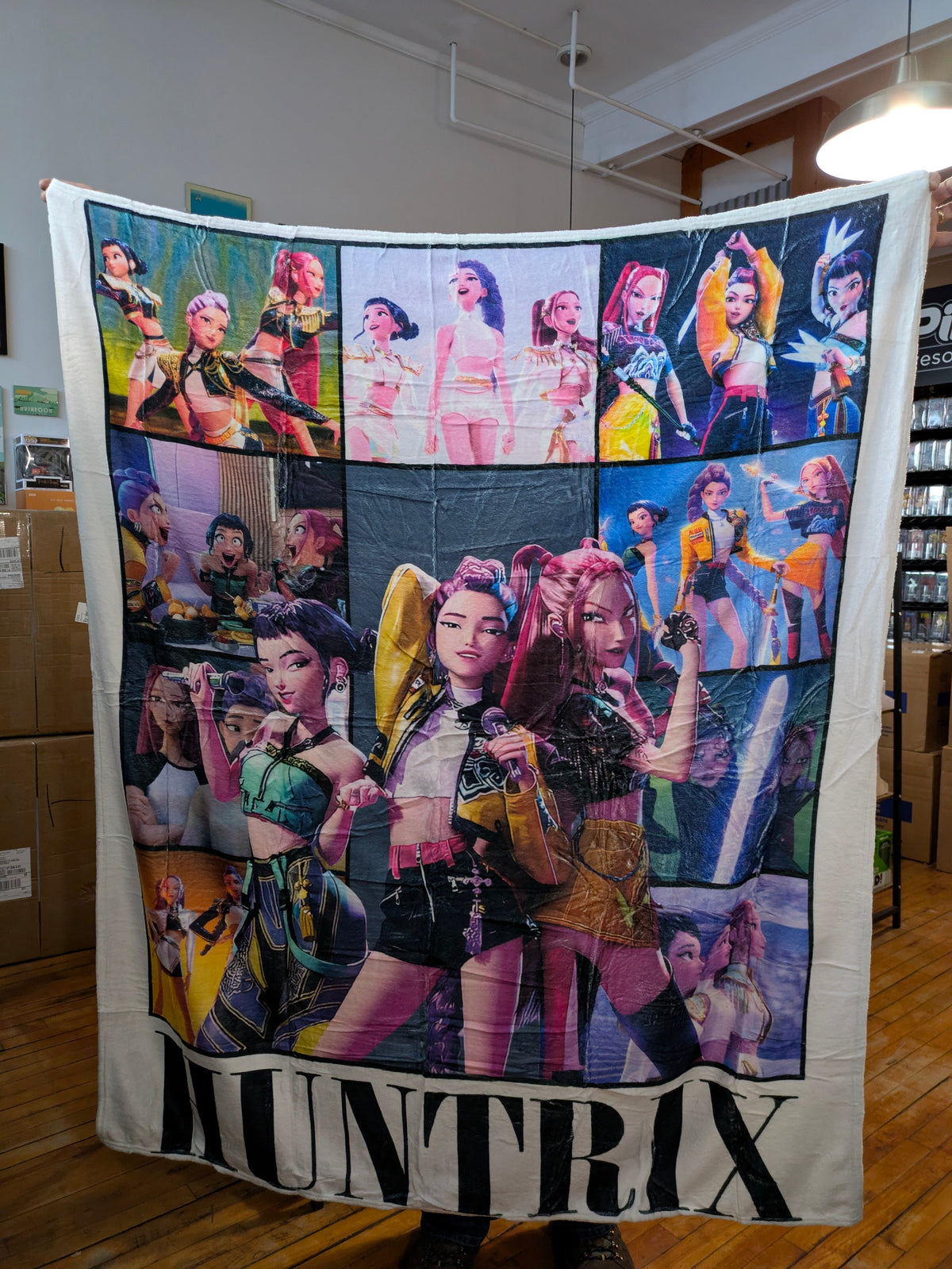 K-POP DEMON HUNTERS HUNTRIX Collage Blanket