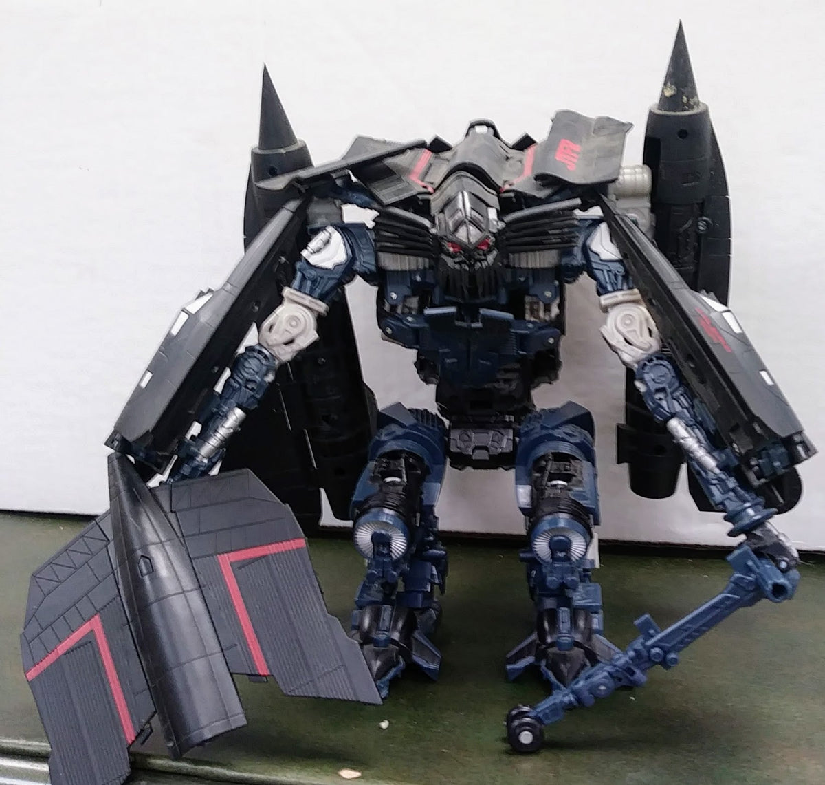 Transformers action figure - Autobot Jetfire (Revenge of the Fallen)