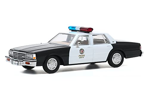 Greenlight 1987 Chevrolet Caprice Metropolitan Police Black And White Terminator 2: Judgment Day (1991) Movie 1/43 Diecast Model