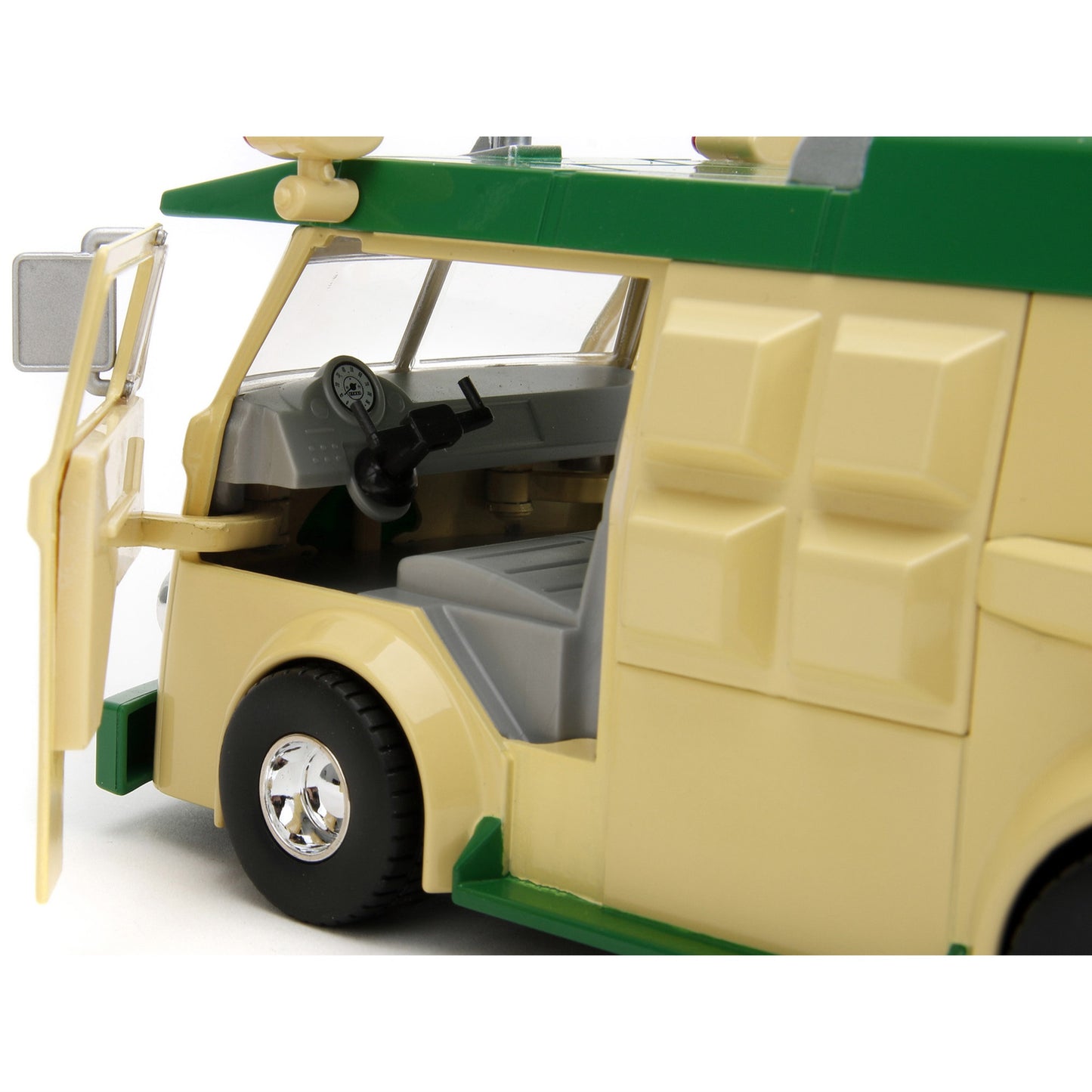 Party Wagon Green And Beige And Donatello Diecast Figure ''Teenage Mutant Ninja Turtles'' ''Hollywood Rides'' Series Diecast Mod