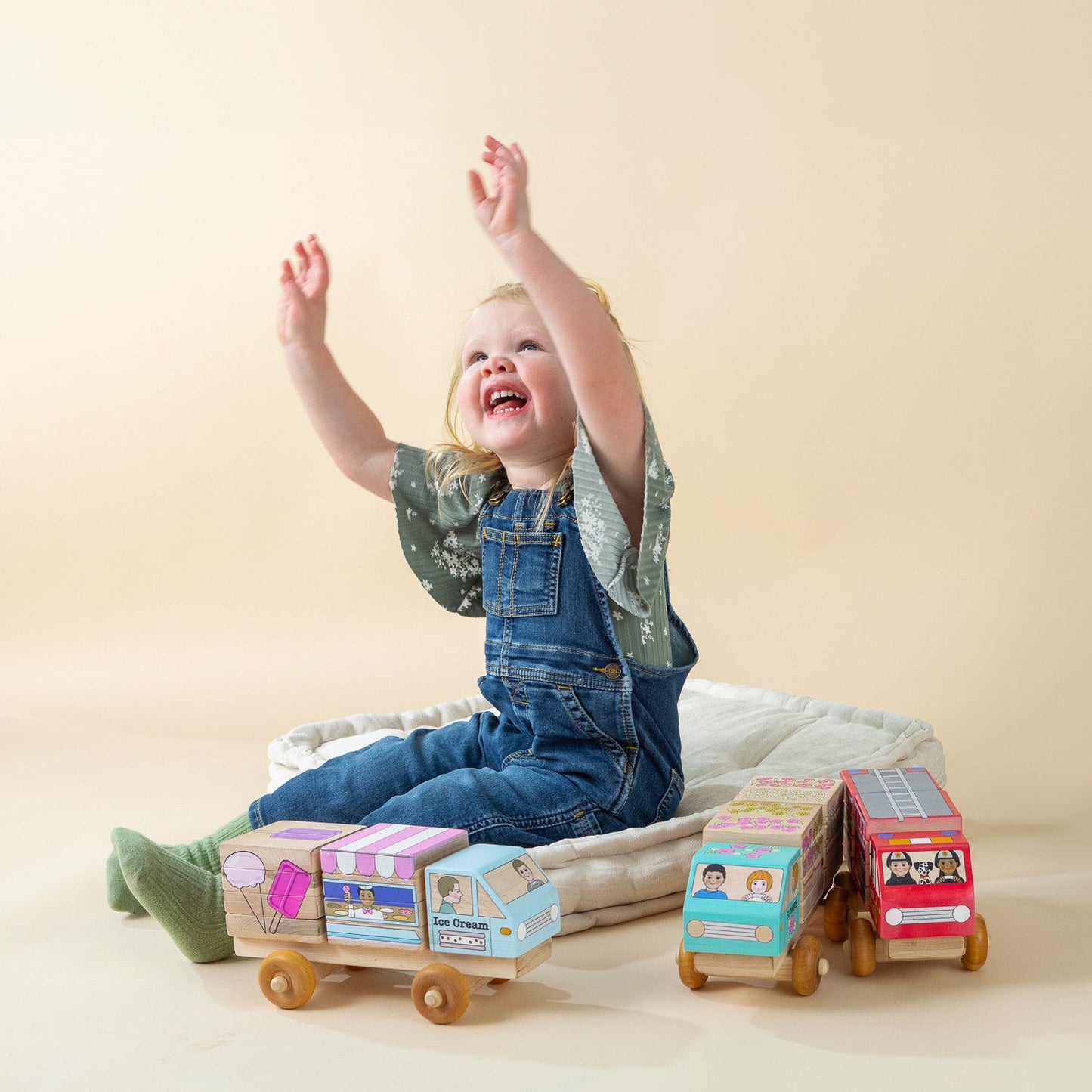 Stackable Puzzle Truck - Flower Delivery Truck | Made in the Canada | Printed with Non-toxic Ink in the USA 🇺🇸