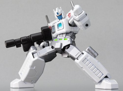 Transformers Kaiyodo Revoltech Super Poseable Action Figure Ultra Magnus