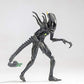 Diamond Select Toys Alien vs. Predator Blowout Alien Warrior Action Figure 1:18 Scale Multicolor LA0069