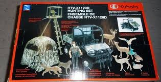 New-Ray Kubota Hunting Playset - RTV-X1120D 1:18 Scale, Green, Cast Iron Model 33253