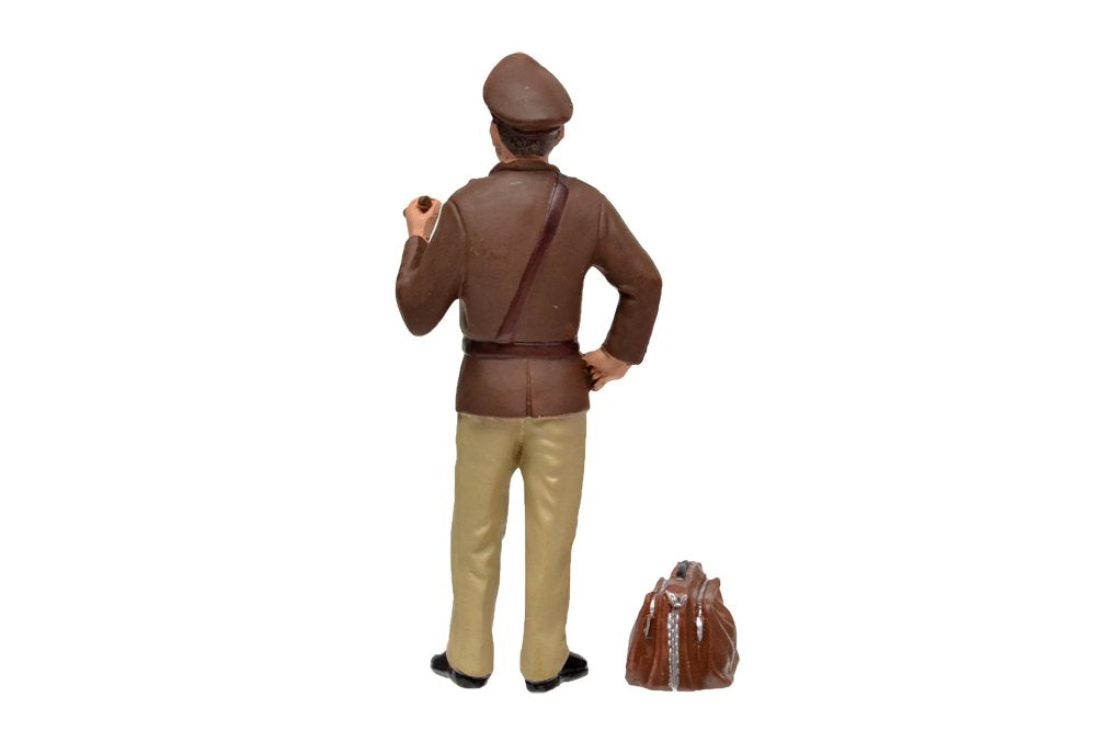American Diorama Remembering Pearl Harbor Figure Iii For 1:18 Scale Models