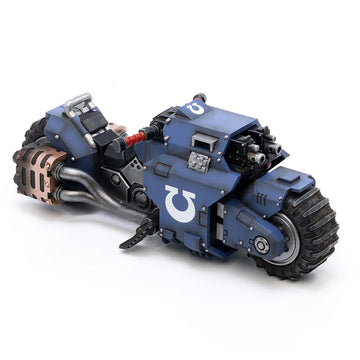 Yizrio Joytoy Warhammer 40K Action Figure 1:18 Ultramarines Motorcycle Outriders Vehicle Model Toy Matching
