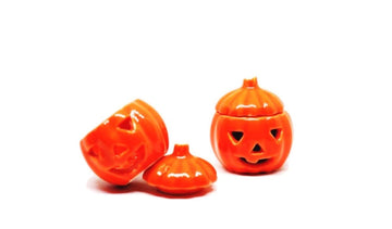1shopforyou 2 Pcs Dollhouse Miniatures Ceramic Halloween Pumpkin Carved Jack-O-Lantern