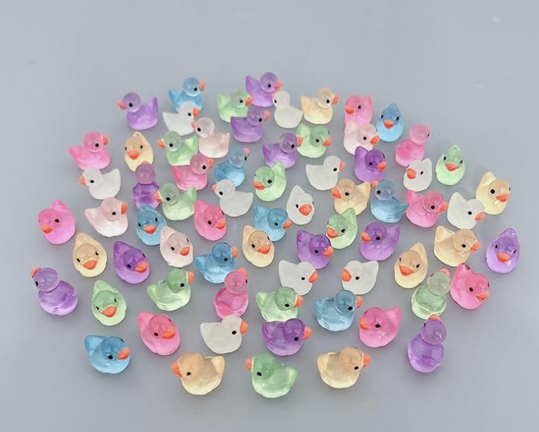 100pcs Luminous Mini Ducks,15 mm Dollhouse D  cor Resin Ducks Glow in The Dark for Aquarium Decor Micro Fairy Garden Landscape H