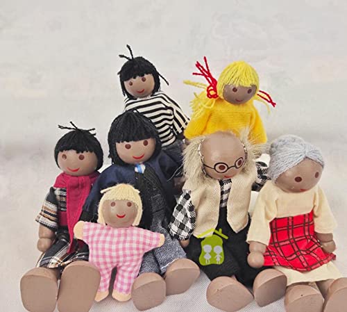 HYSTYLE 7 Pack Wooden Doll House Family Dollhouse Dolls Family Pretend Play Figures  Family Role Play Pretend Play Mini People Figures (African American)