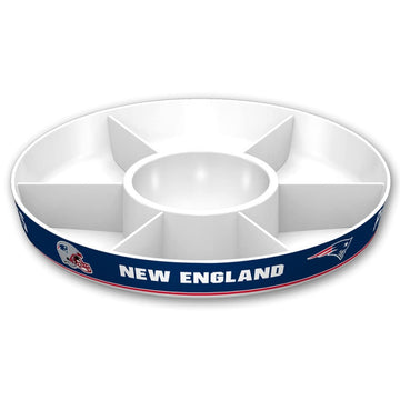 Fremont Die Nfl New England Patriots Party Platter, 14.5' Diameter, 14.5' Diameter, White/Team Colors