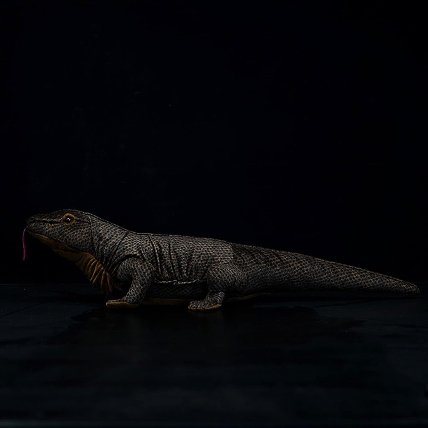 Zhongxin Made Komodo Dragon Plush Toy - Lifelike 30Inch Komodo Dragon Monitor Lizard Stuffed Animals, Soft Crawling Long Lizard Stuffed Toys, Unique Plushie Toys Model Dolls Collection For Kids