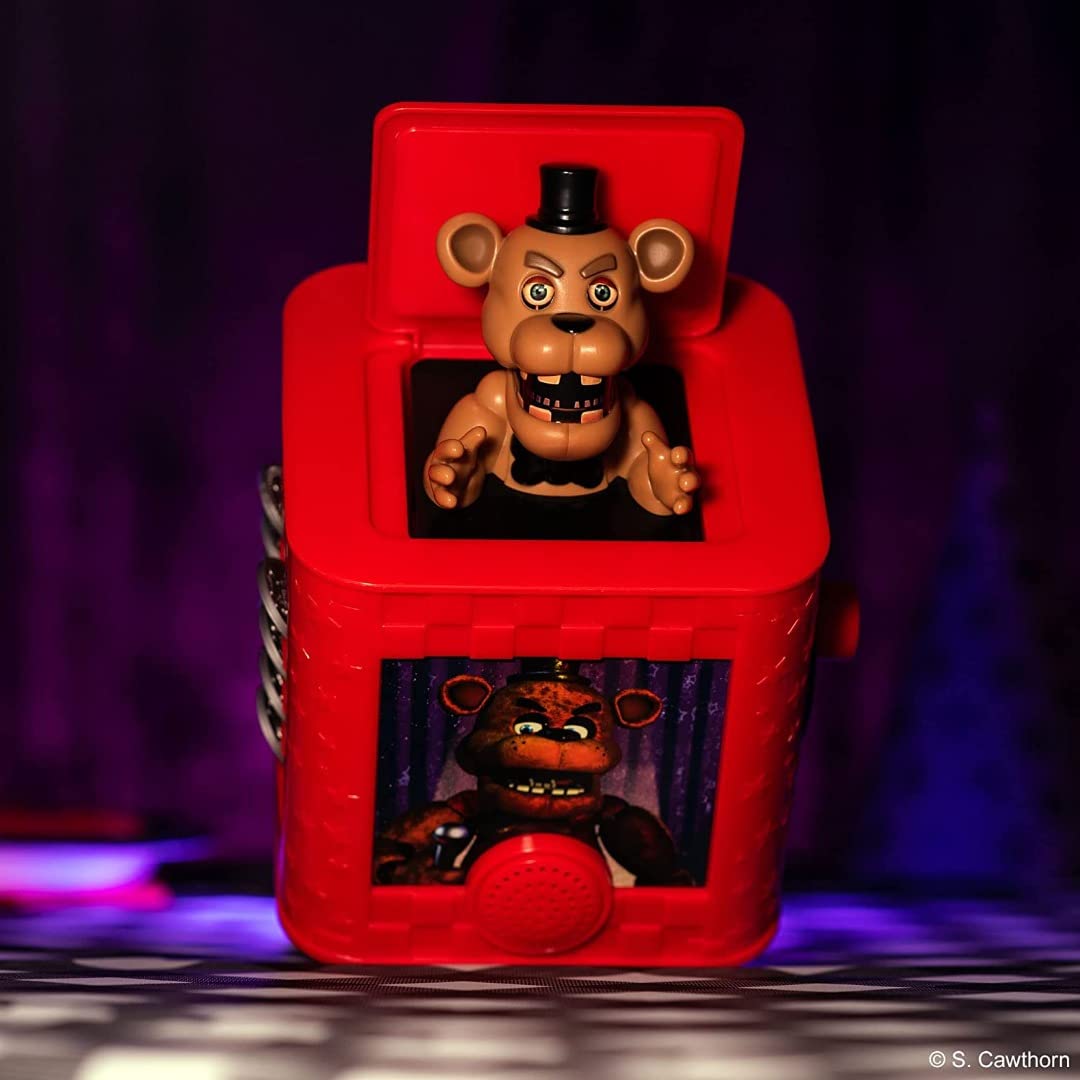 Funko Five Nights at Freddy's Scare-in-The-Box Game, Standard Size, Multicolor, Model 65393, Plastic Material