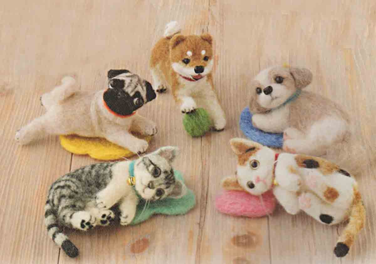Hamanaka The! Sabatora Lets Make a Call Out in Wool Felt H441-365 (Japan Import)