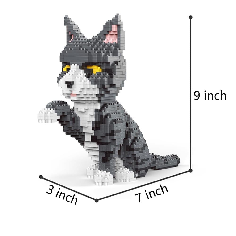 Friendly Tabby Cat Model Micro Mini Building Block Toy Sets: an Endearing Decor Recalling The Sweetness of Cats