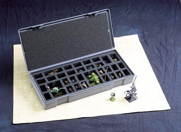 Chessex Manufacturing Figure Storage Box For Extra Large Figures (40 Figures)