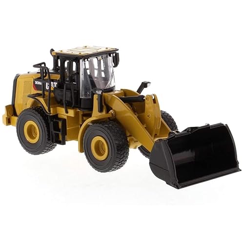 Diecast Masters 1:64 Caterpillar 950M Wheel Loader, Play & Collect Series Cat Trucks & Construction Equipment | 1:64 Scale Model