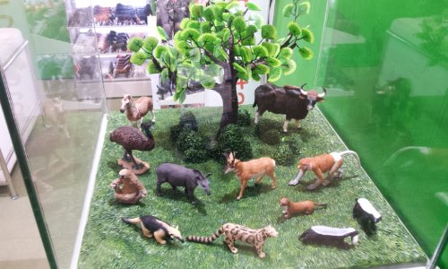 MOJO Woolly Mth mature-themed 1:20 Scale Realistic Prehistoric Extinct Animal Collection Hand Painted Toy Figurine