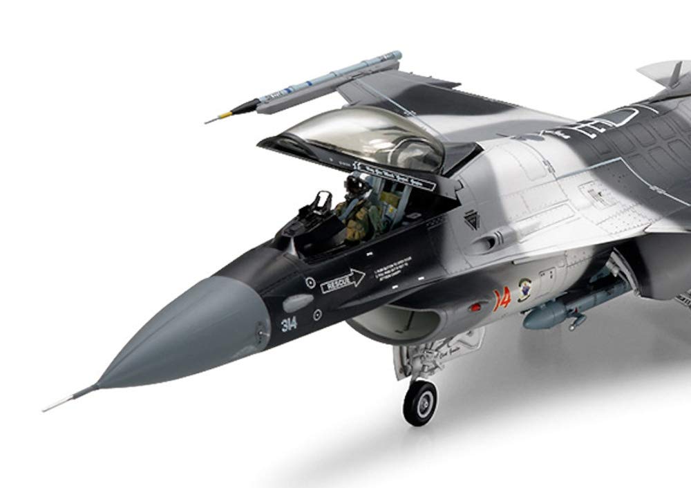 Tamiya F-16C/N Aggressor/Adversary