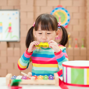 Crafteem Colored Harmonica For Kids And Beginners - Easy-To-Learn Key Of C Instrument - Portable And Lightweight.