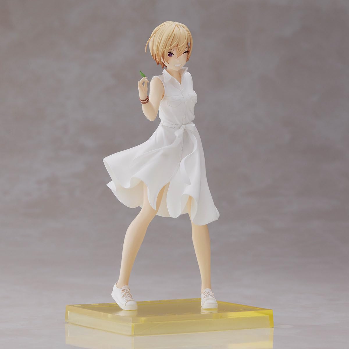 Banpresto - The Idolmaster: Shiny Colors - Emotional Lens - Juri Saijo Statue Medium