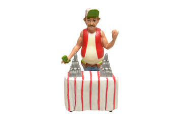 American Diorama 23875 Carnie Barney Trailer Park Figure For 1-18 Diecast Model Cars