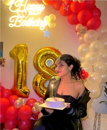 Gold Foil Number 8 Balloon 40 Inch, Helium Mylar Eight Number 8 18 28 38 48 58 88 Birthday Balloons, 8Th Gold Women Men Wedding