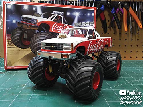 Amt Skill 2 Model Kit Chevrolet Silverado Monster Truck Coca-Cola 1/25 Scale Model