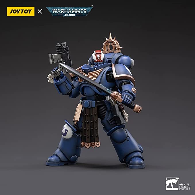 JOYTOY Warhammer 40 000 1/18 Action Figure Ultramarines Primaris Lieutenant Amulius Collection Model  4.2inch