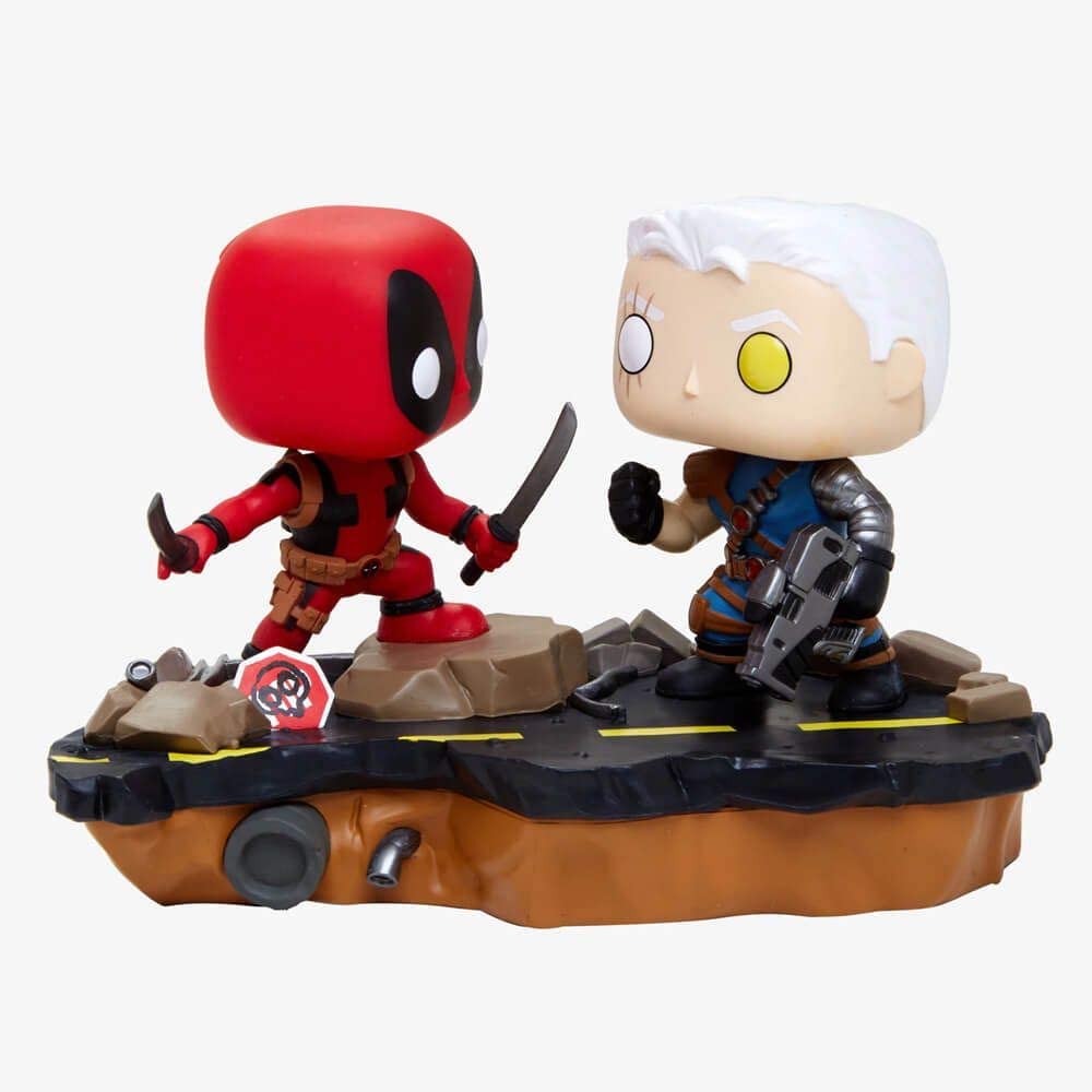 Funko Pop Marvel: Comic Moments - Deadpool Vs Cable Vinyl Figure
