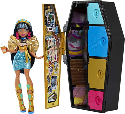 Monster High Skulltimate Secrets Doll Set - Cleo De Nile with Dress-Up Locker, 19+ Surprises, Plastic, 1 Unit