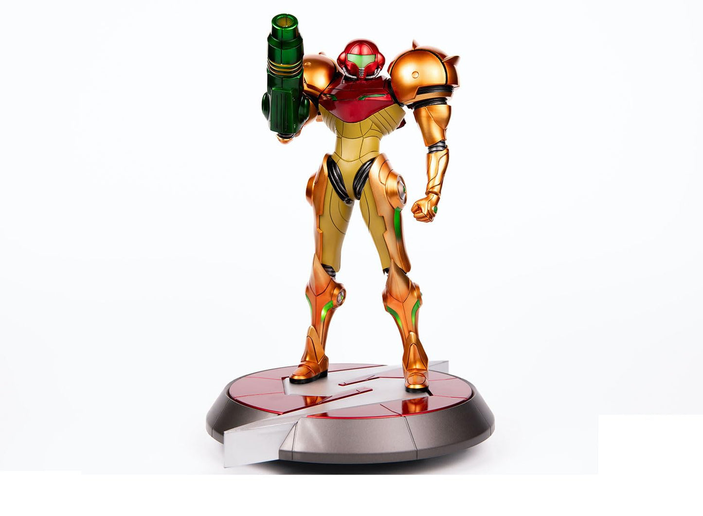 Metroid Prime: Samus Varia Suit Pvc (Collector'S Edition)