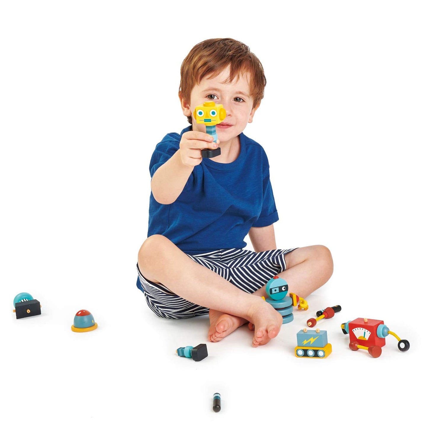 Tender Leaf Toys - Robot Construction - 17 Pieces Wooden Construction Set To Build And Stack 3 Robot In Endless Variations - Develops Problem Solving Skills And Imaginative Play For Children 3+