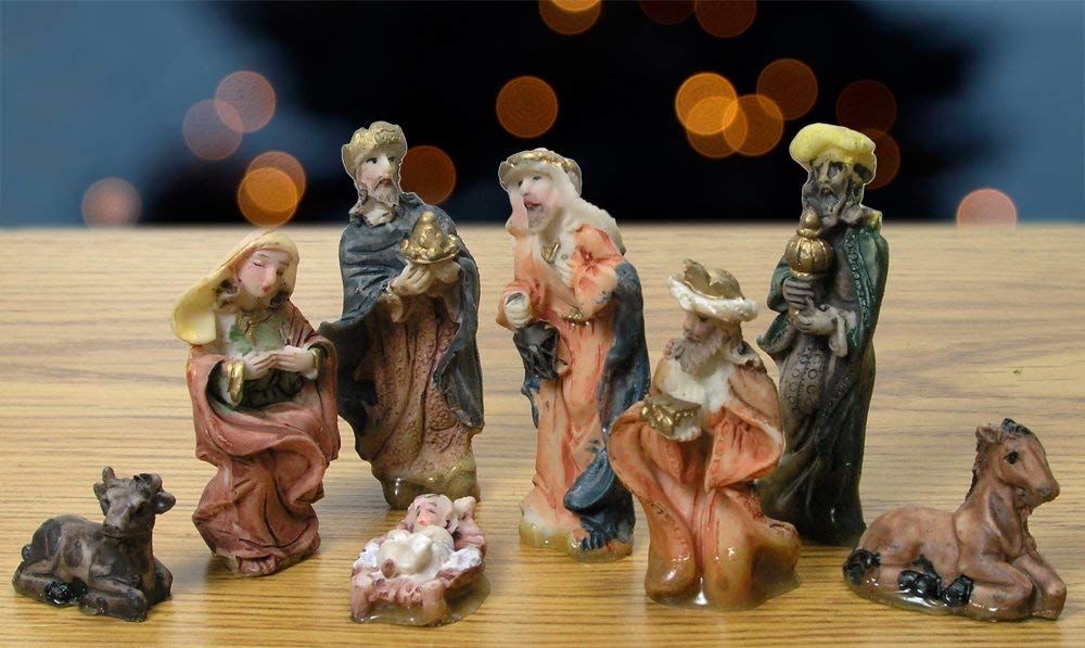 Banberry Designs Nativity Set - 8 Hand Painted Figures - Baby Jesus - Mary - Joseph - 3 Kings - Cow - Donkey - Measures 1/2'' To
