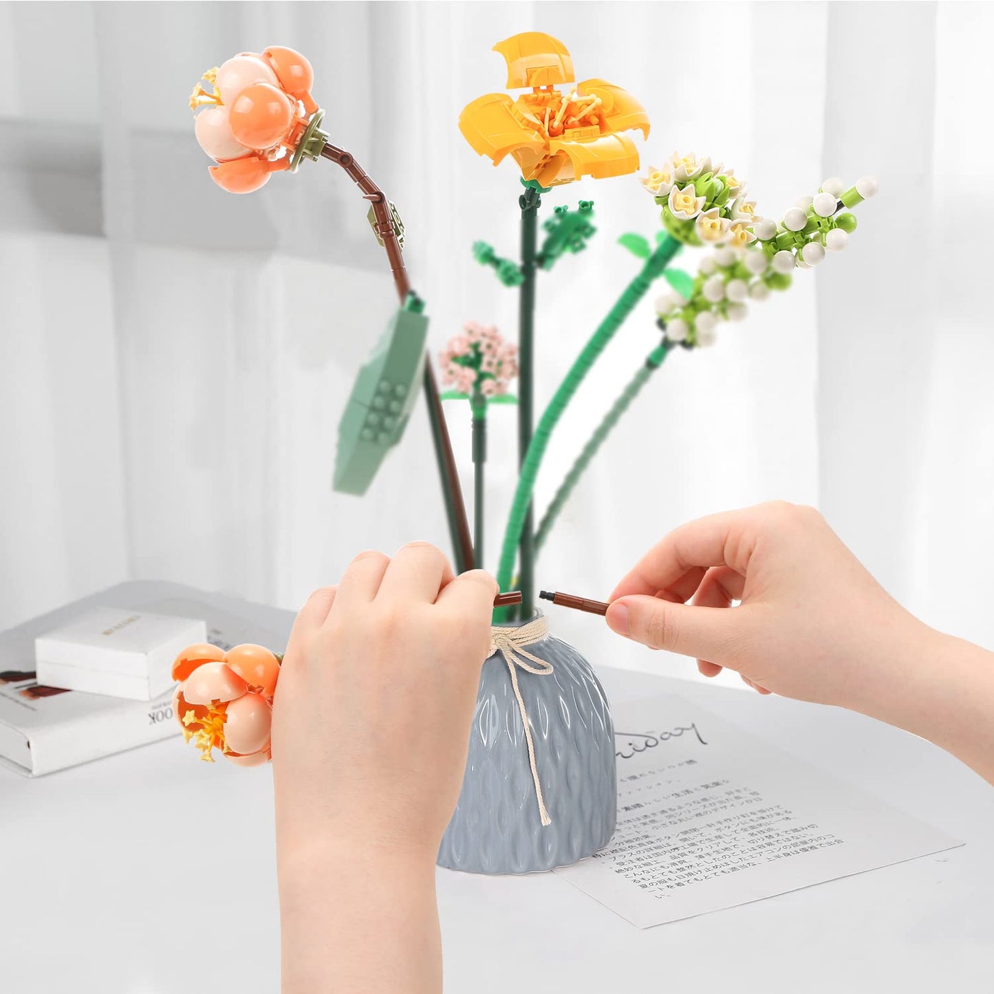 MEIEST Mini Building Blocks Flower Bouquet Plant Model Set Creative DIY Artificial Flowers Botanical Collection Construction Bricks Toy for Kids mature-themed Eternal Home Decor (Energy) (1658)