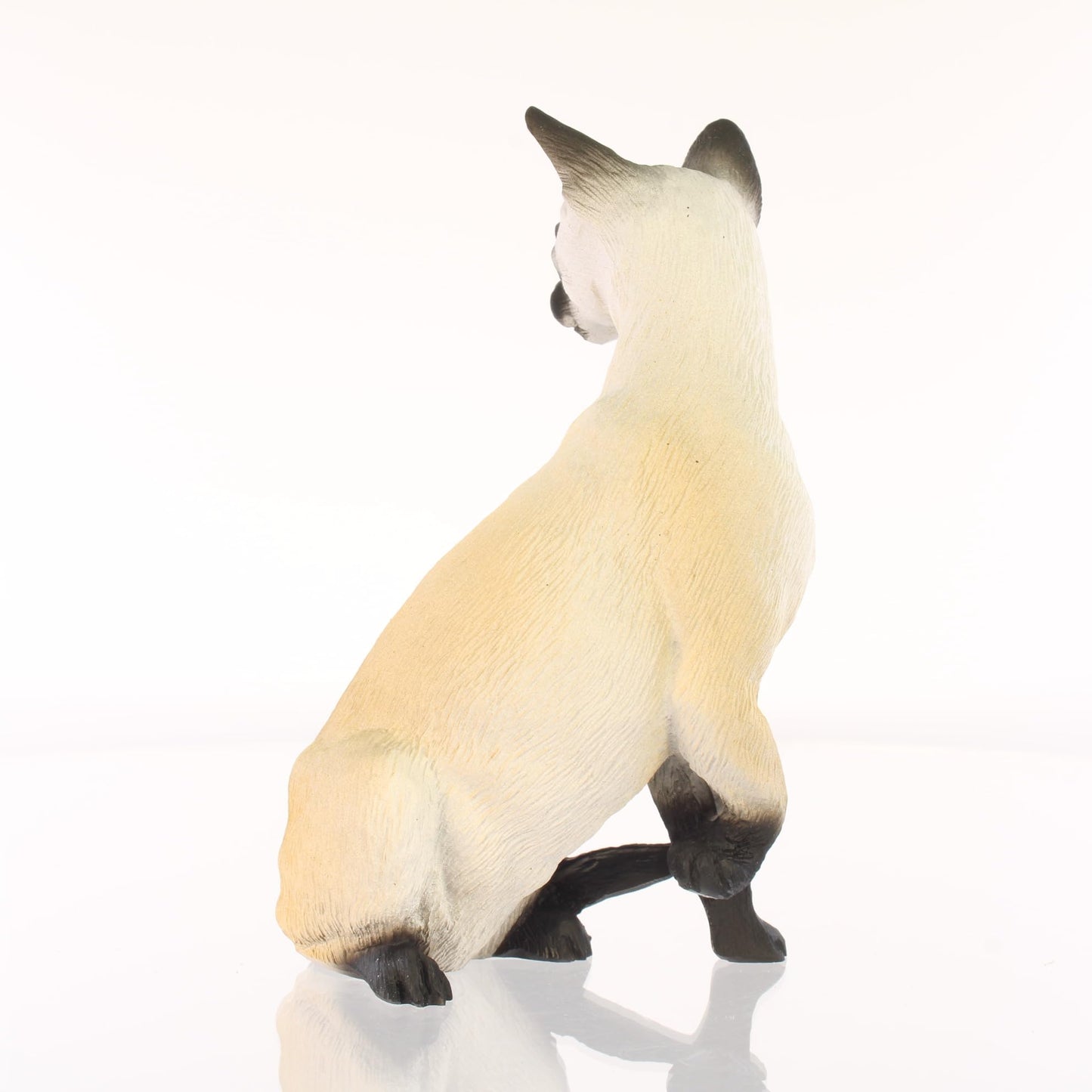 Conversation Concepts Siamese Cat Figurine