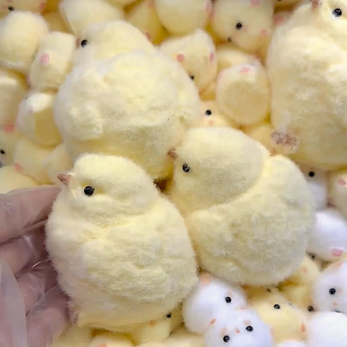 1Pcs Handmade Squishy Chick Soft Squishy Fidget Toys Silicone Squeeze Toys For Stress Relief ( Chicken ) (1Pcs)