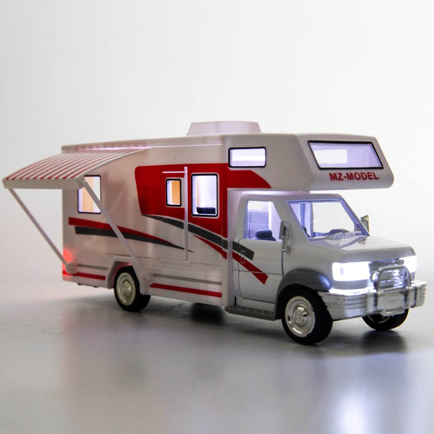 BDTCTK 1:28 Scale DIY Luxury Motorhome DIE-CAST Car Model, Zinc Alloy Die-Cast Pull Back Vehicles Kid Toys for Boy Girl Gift (Re