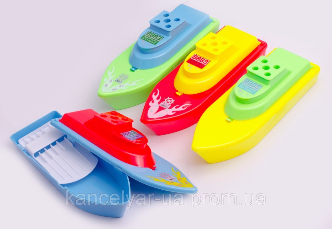 HOMIES INTERNATIONAL Plastic 1Piece MultiPurpose Creative Sea Racing Cruise Ship Shaped Pencil Box with Inbuilt PenStand (Mul