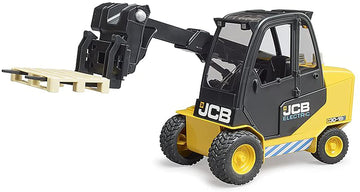 Bruder - Jcb Teletruk With Pallet (02512) - For Ages (4) And Up - Compatible With Bworld Figures