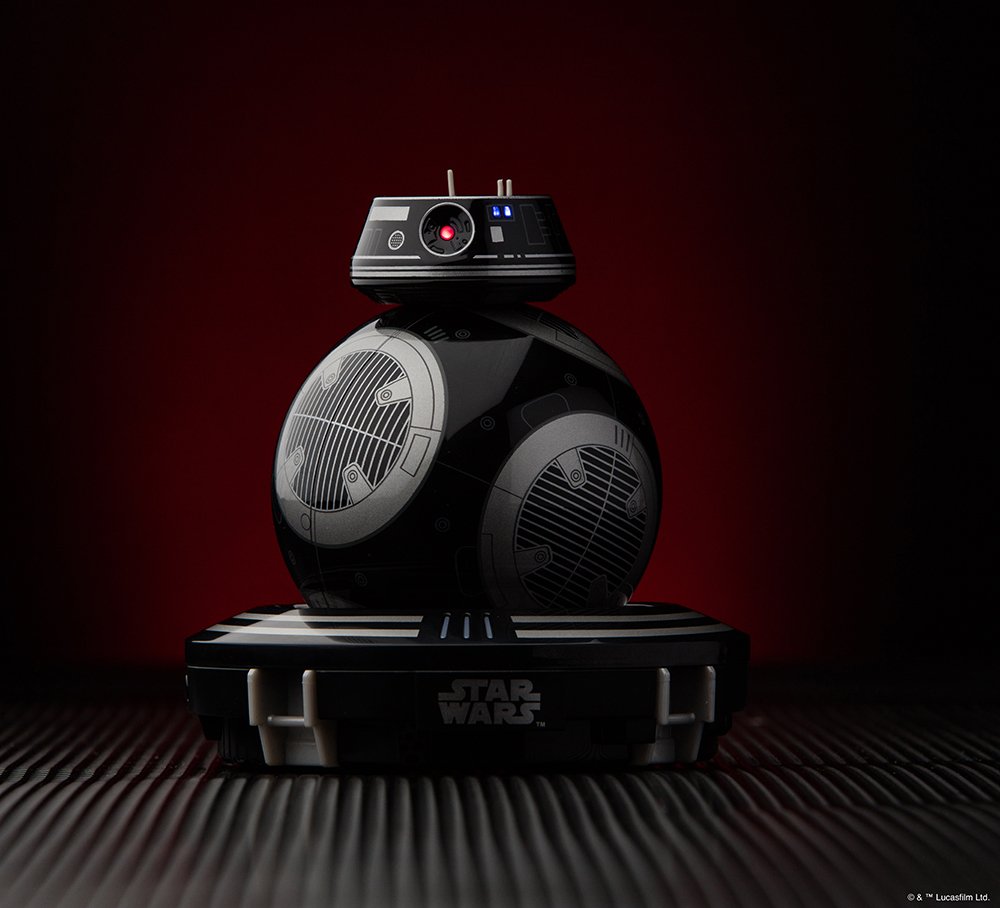 Interactive App Controlled Robot Toy with Augmented Reality & Droid Trainer
